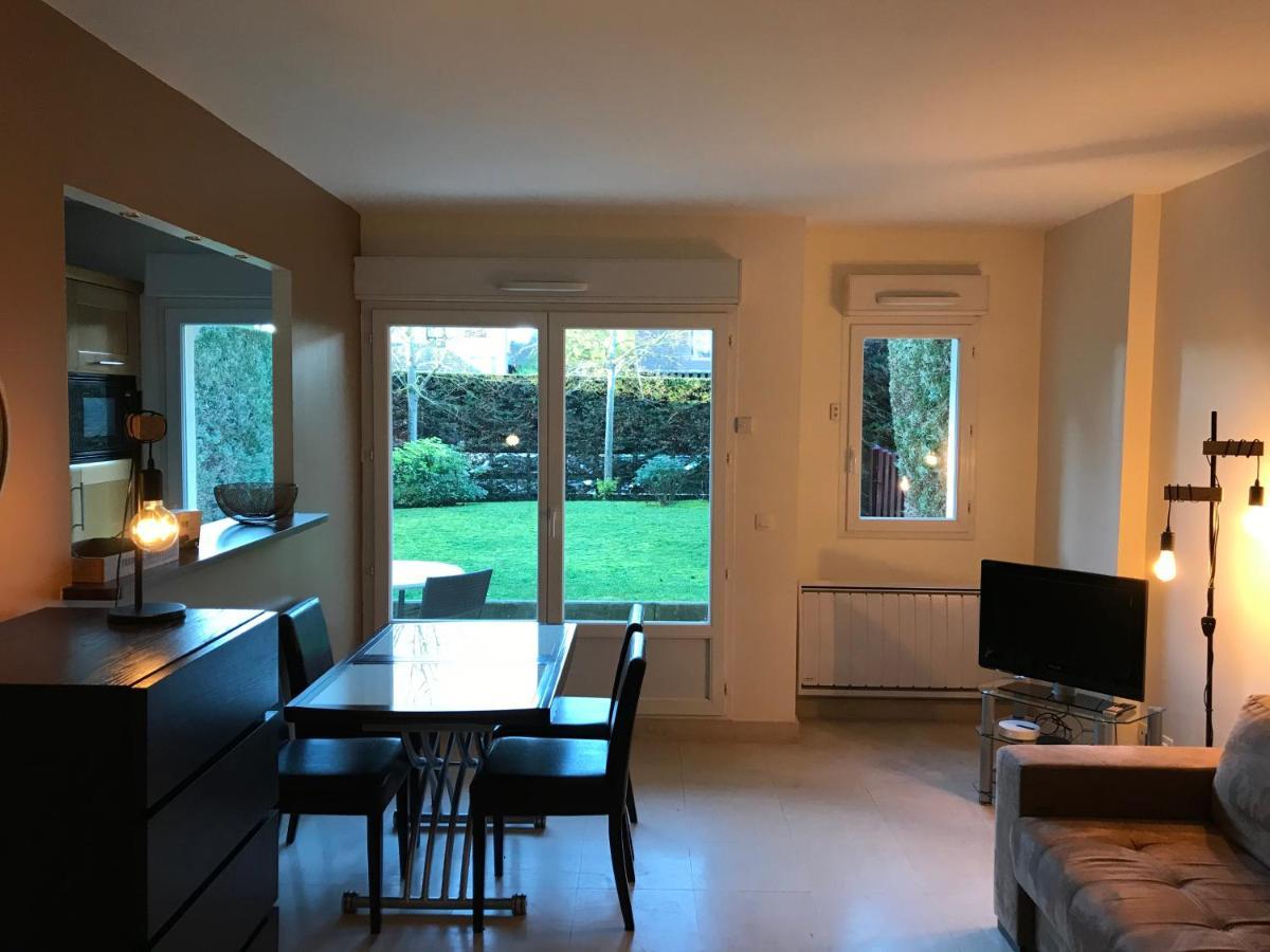 Appartement Cosy, Tout Confort, A Deux Pas De La Mer 도빌 외부 사진